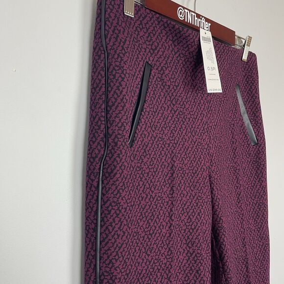 NWT Chico's So Slimming Juliet Micro Geo Pull on Ankle Pants Size 6 Burgundy - Picture 5 of 13